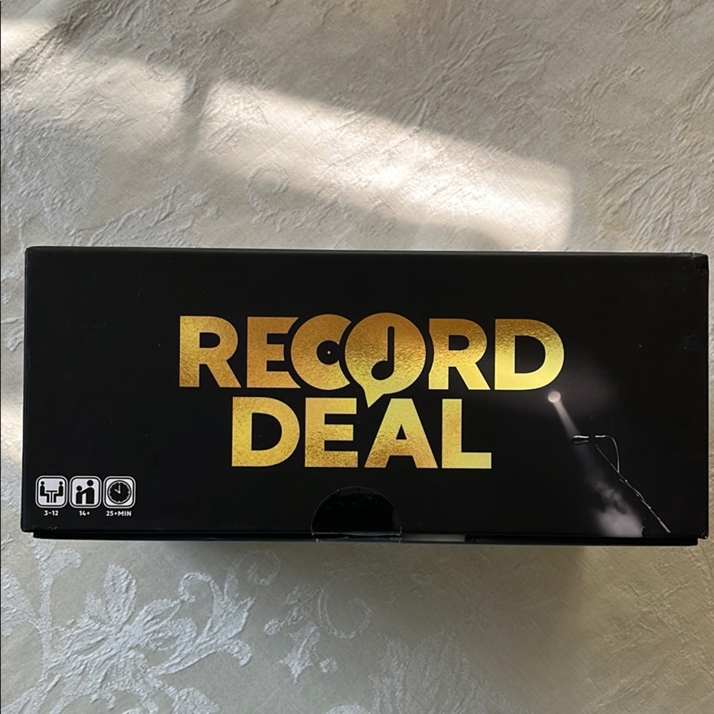 Record Deal Board Game by Shenanigames -Singing Party - Picture 3 of 12